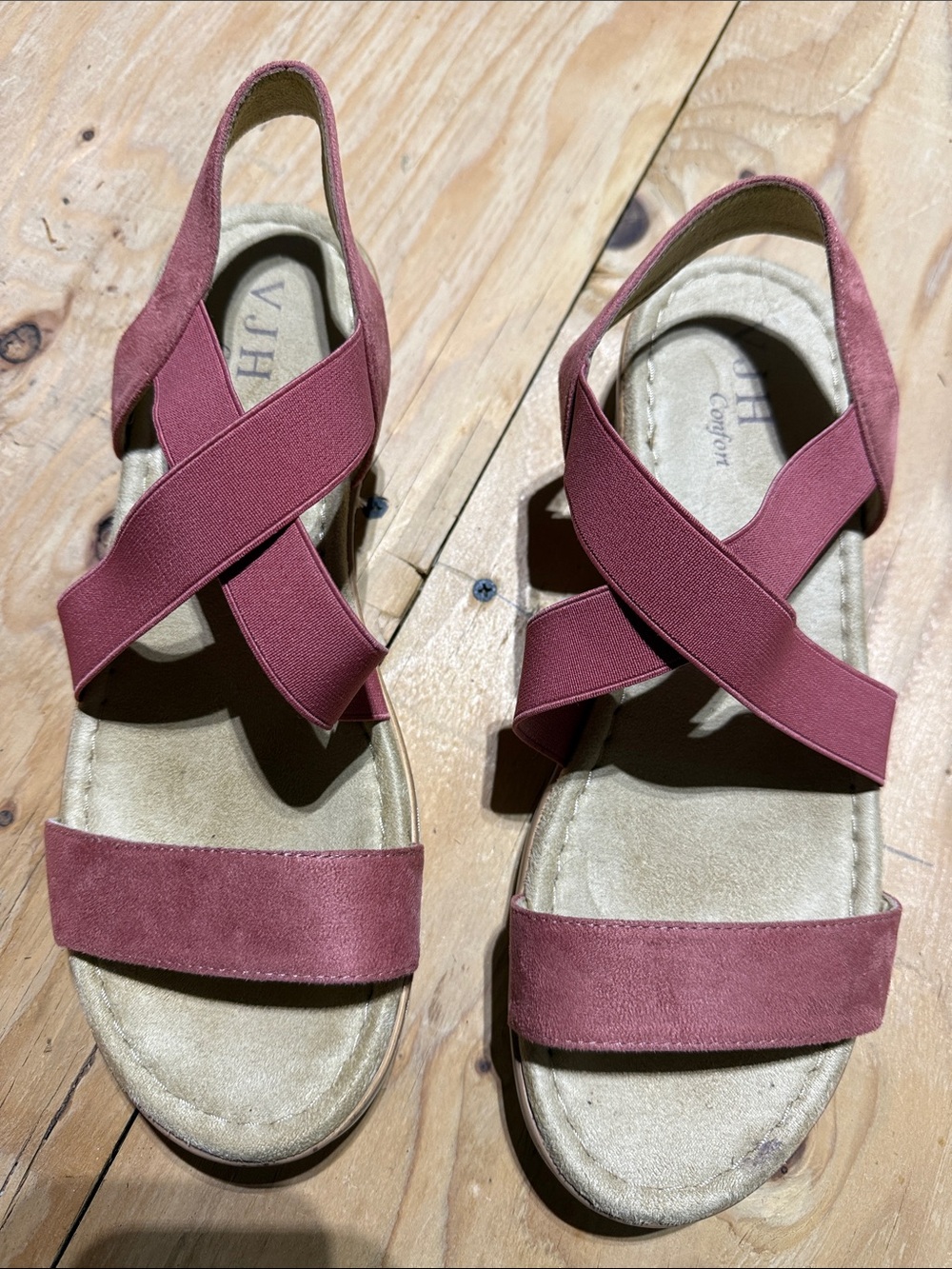 Vionic Women's Crisscross Strap Sandals - Rosewood